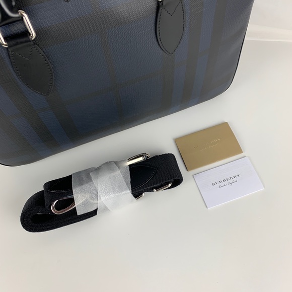 New Burberry Medium London Check Briefcase - Picture 5 of 8